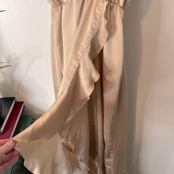 Show Me Your Mumu Samantha Ruffle Wrap Style Satin Dress Champagne Gold Sz XS - Picture 9 of 13
